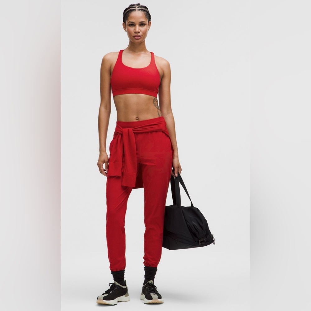 NWT Lululemon Adapted state HR Jogger, DKRD, Size 8 Dark Red MSRP $128